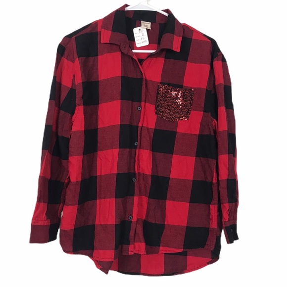 Arizona Jean Company Tops - Arizona Jean Co red & black Plaid Button Flannel